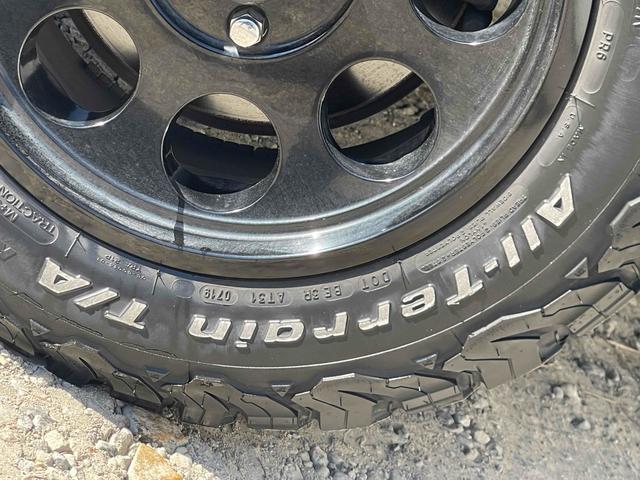 デリカD:5 G パワーパッケージ サイバーナビ 両側パワースライドドア HID クルーズコントロール bluetooth ETC Bカメラ スマートキー 社外AW パドルシフト BFグッドリッチATタイヤ フォグランプ DVD再生(64枚目)