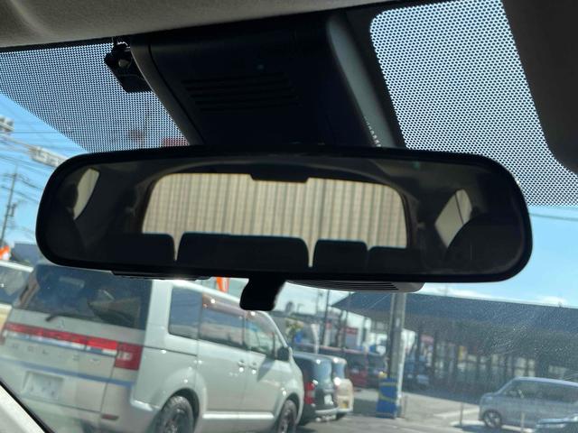 シエンタ ハイブリッドＧ　純正ＳＤナビ　両側パワースライドドア　衝突軽減ブレーキ　７人乗り　ｂｌｕｅｔｏｏｔｈ　ＤＶＤ再生　スマートキー　ビルトインＥＴＣ　ドライブレコーダー　レーンキープアシスト　ミュージックサーバー（73枚目）