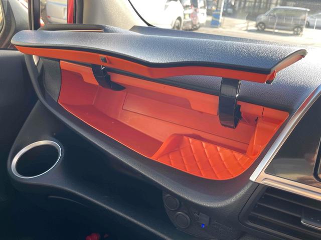 シエンタ ハイブリッドＧ　純正ＳＤナビ　両側パワースライドドア　衝突軽減ブレーキ　７人乗り　ｂｌｕｅｔｏｏｔｈ　ＤＶＤ再生　スマートキー　ビルトインＥＴＣ　ドライブレコーダー　レーンキープアシスト　ミュージックサーバー（78枚目）