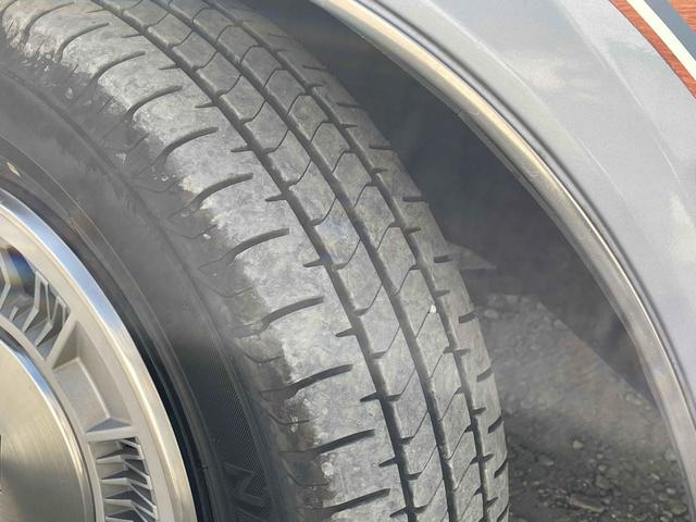 グロリアワゴン ＧＬ　５ＭＴ　ナルディウッドステアリング　買取車両　デジタルインナーミラー　木目調サイドデカール　純正ホイール　ユピテルセキュリティ　レザー調革張り　３列７人乗り　ＥＴＣ　電動格納ミラー　エアコン（25枚目）