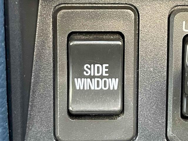 グロリアワゴン ＧＬ　５ＭＴ　ナルディウッドステアリング　買取車両　デジタルインナーミラー　木目調サイドデカール　純正ホイール　ユピテルセキュリティ　レザー調革張り　３列７人乗り　ＥＴＣ　電動格納ミラー　エアコン（47枚目）