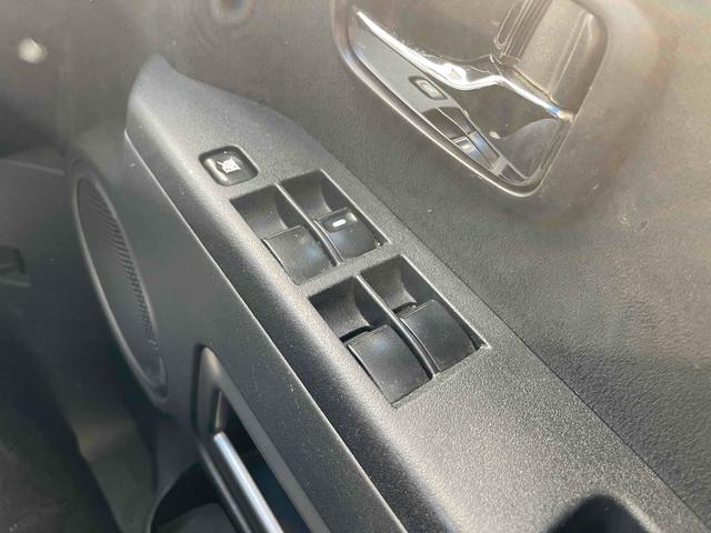 パワーウィンドウ付き☆運転席で全部の窓を開閉することが可能！！快適にドライブをお楽しみいただけます☆