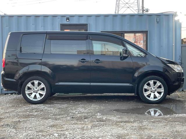 ご覧いただきありがとうございます♪気になったお車がありましたらお気軽にお電話をください♪