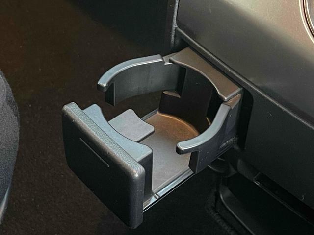 この度は当店のお車をご覧になっていただき、誠にありがとうございます。じっくり現車確認して頂けるよう、ご準備を致します！