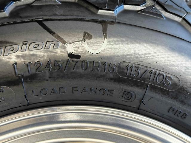 デリカD:5 G プレミアム ボディリフトアップ ガナドールマフラー シートカバー ナビ 後席モニター Bカメラ 両側パワスラ クルコン 社外AW 7人乗り ETC スマートキー HID サイドステップ 電動リアゲート シートH(30枚目)