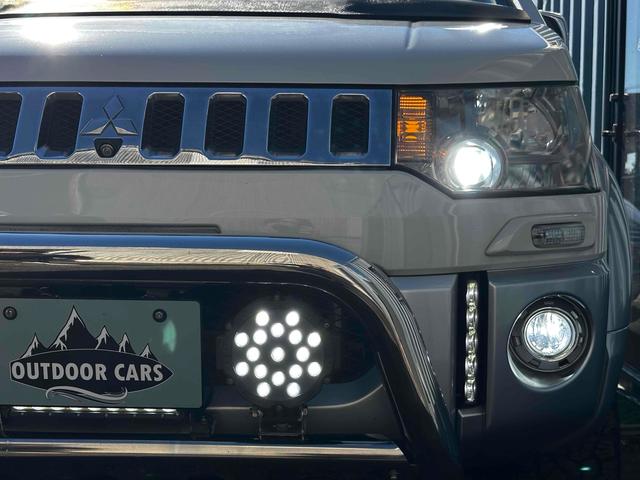 デリカD:5 G プレミアム ボディリフトアップ ガナドールマフラー シートカバー ナビ 後席モニター Bカメラ 両側パワスラ クルコン 社外AW 7人乗り ETC スマートキー HID サイドステップ 電動リアゲート シートH(42枚目)