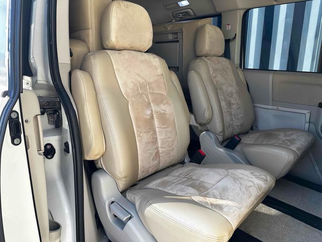 デリカD:5 G プレミアム ボディリフトアップ ガナドールマフラー シートカバー ナビ 後席モニター Bカメラ 両側パワスラ クルコン 社外AW 7人乗り ETC スマートキー HID サイドステップ 電動リアゲート シートH(51枚目)