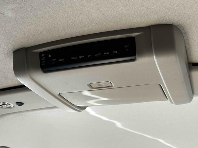 デリカD:5 G プレミアム ボディリフトアップ ガナドールマフラー シートカバー ナビ 後席モニター Bカメラ 両側パワスラ クルコン 社外AW 7人乗り ETC スマートキー HID サイドステップ 電動リアゲート シートH(72枚目)