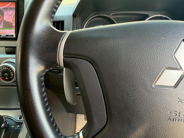 デリカD:5 G パワーパッケージ アルパインHDDナビ・フルセグTV・バックカメラ・両側電動スライドドア・デイトナホイール・マッドスターMTタイヤ・スマートキー・クルーズコントロール・パドルシフト・キセノン・ダブルエアコン・フォグ(35枚目)