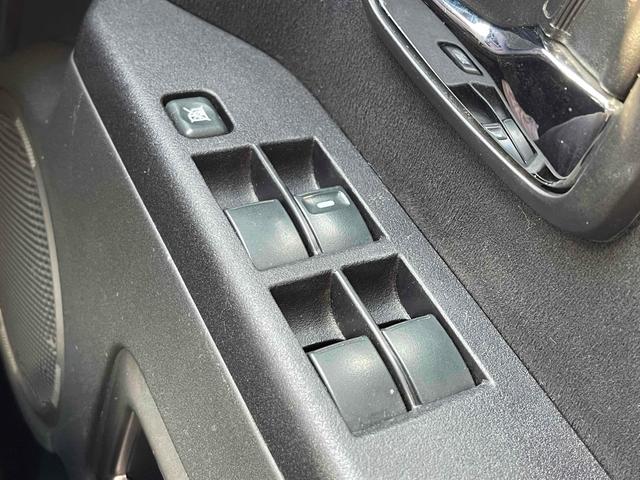 デリカＤ：５ Ｇ　パワーパッケージ　新品ルーフキャリア　フロントブルバー　社外ＡＷ　ＴＯＹＯオープンカントリーＲＴ　両側パワースライドドア　地デジＳＤナビ　前後ドラレコ　Ｂカメラ　ＥＴＣ　クルーズコントロール　ＨＩＤ　ＬＥＤテール（15枚目）