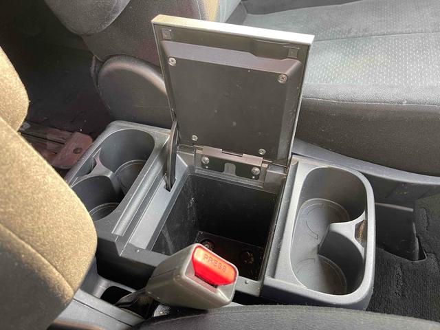 デリカＤ：５ Ｇ　パワーパッケージ　新品ルーフキャリア　フロントブルバー　社外ＡＷ　ＴＯＹＯオープンカントリーＲＴ　両側パワースライドドア　地デジＳＤナビ　前後ドラレコ　Ｂカメラ　ＥＴＣ　クルーズコントロール　ＨＩＤ　ＬＥＤテール（53枚目）