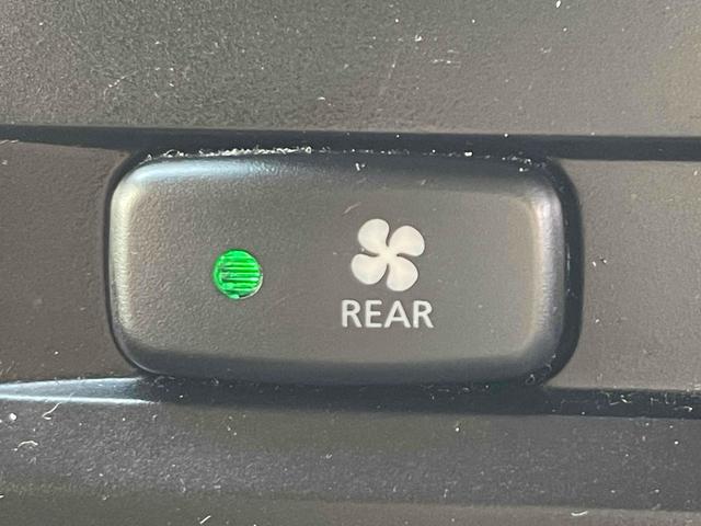 デリカＤ：５ Ｇ　パワーパッケージ　新品ルーフキャリア　フロントブルバー　社外ＡＷ　ＴＯＹＯオープンカントリーＲＴ　両側パワースライドドア　地デジＳＤナビ　前後ドラレコ　Ｂカメラ　ＥＴＣ　クルーズコントロール　ＨＩＤ　ＬＥＤテール（63枚目）