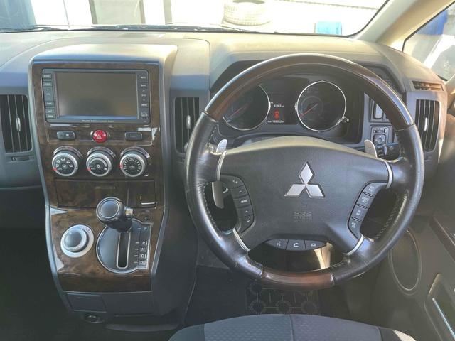 デリカD:5 シャモニー 特別仕様車 社外AW グッドリッチオールテレーンタイヤ 両側パワスラ HDDナビ フルセグTV 後席モニター HID ETC クルコン 4WD AC100V スマートキー DVD再生 F・S・Bカメラ(46枚目)