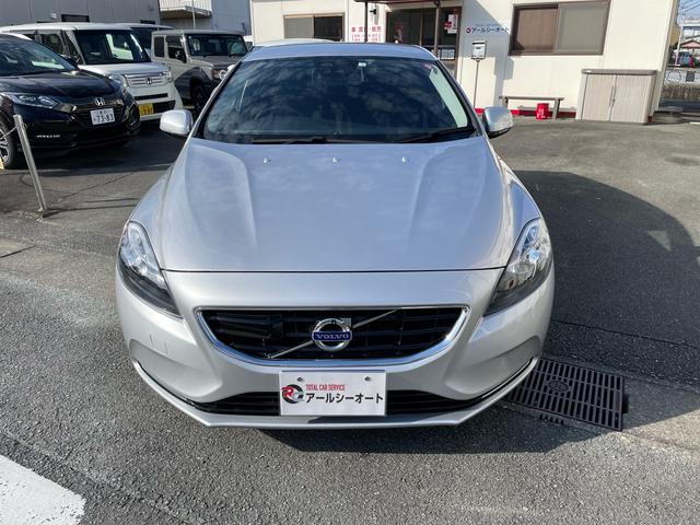 Ｖ４０ Ｔ４　ナビ　バックカメラ　ＥＴＣ　ドライブレコーダー　スポーツモード付ＤＳＴＣ　禁煙車（5枚目）