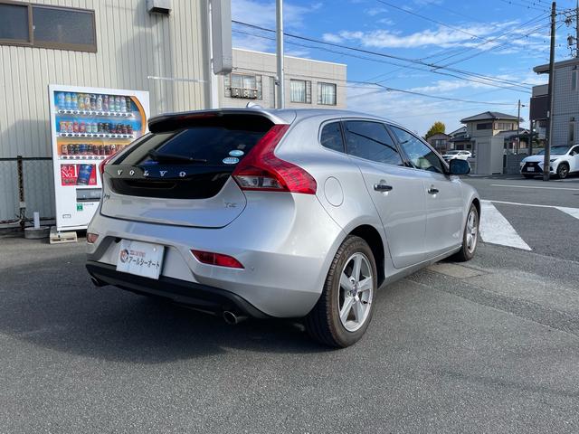 Ｖ４０ Ｔ４　ナビ　バックカメラ　ＥＴＣ　ドライブレコーダー　スポーツモード付ＤＳＴＣ　禁煙車（11枚目）