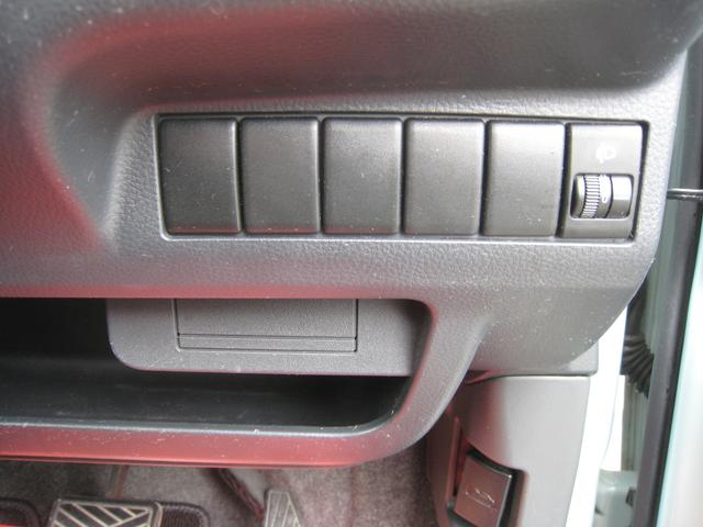 MRワゴン X プッシュ インテリキー2個 CD USB端子入力 電格Wミラー パワーウィンドウ 検2年 保証 ABS 助手席側エアバック 運転席エアバック(33枚目)