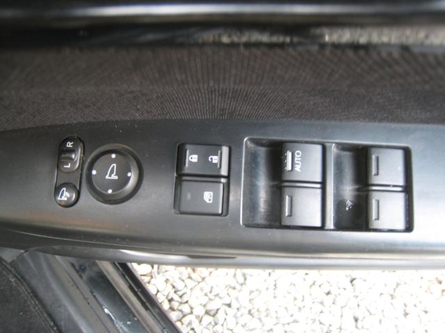 Ｎ－ＢＯＸカスタム Ｇ・Ｌパッケージ　１ＳｅｇＳＤナビ　ＥＴＣ　２０２３年タイヤ　検２年　保証　エアロ　ＦＯＧ　ＨＩＤヘッドライト　Ｐｕｓｈ－Ｓ　インテリキーＸ２　左ＲＤ－ＰＳＤ　電格Ｗ　ＰＷ　１４ＡＷ（42枚目）