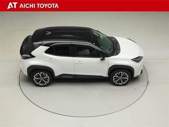 ヤリスクロス ハイブリッドＺ　ドライブレコーダ　インテリジェントキー　アルミホイル　ＬＥＤライト　１オ－ナ－　リアカメラ　クルーズコントロール　横滑り防止システム　電動シ－ト　パワステ　オートエアコン　キーフリー　イモビライザ（15枚目）