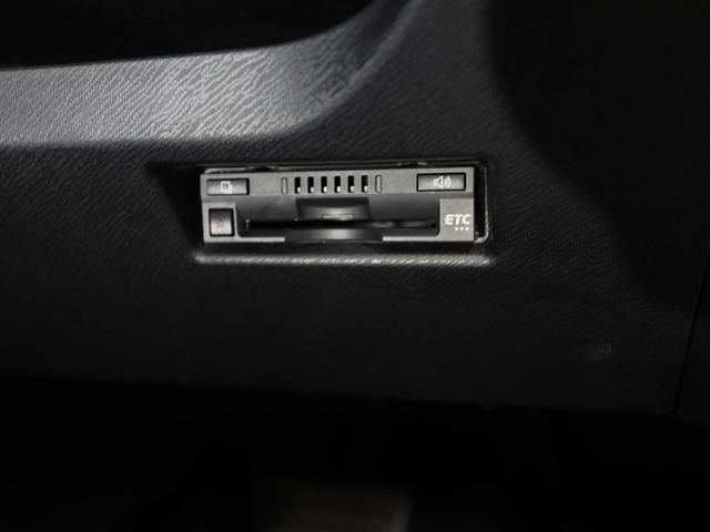 アクア クロスオーバー　メディアプレイヤー接続　Ｂカメラ　地デジ　イモビライザー　ナビＴＶ　エアコン　１オ－ナ－　ＬＥＤ　ＥＳＣ　ドライブレコーダー　アルミホイール　キーフリー　ＤＶＤ再生可　ＥＴＣ　パワーステアリング（26枚目）