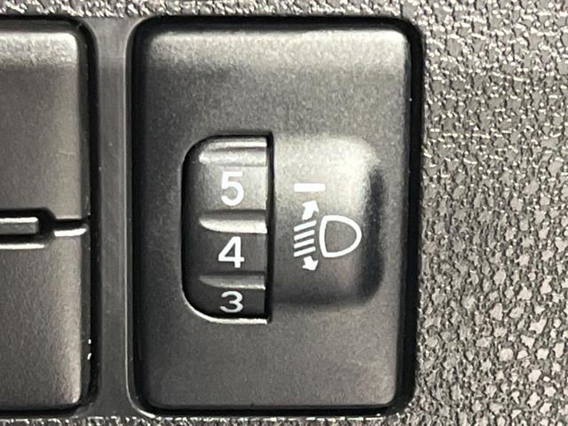 L SAIII SDナビ 衝突被害軽減装置 禁煙車 LEDヘッドライト Bluetooth接続 オートハイビーム クリアランスソナー アイドリングストップ ダイアル式マニュアルエアコン(31枚目)