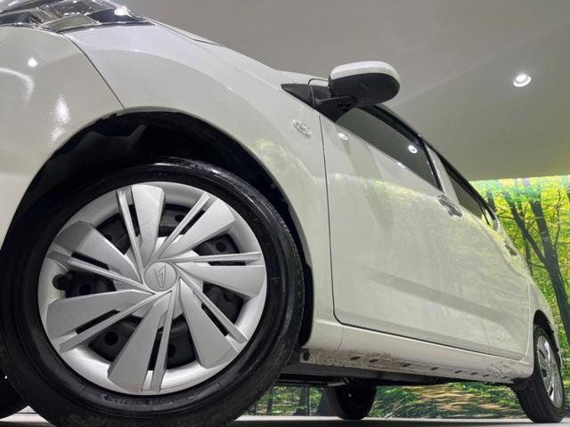 X SAIII 衝突被害軽減装置 禁煙車 オートハイビーム LEDヘッドライト クリアランスソナー 純正CDオーディオ 電動格納ミラー ドアバイザー アイドリングストップ プライバシーガラス(14枚目)