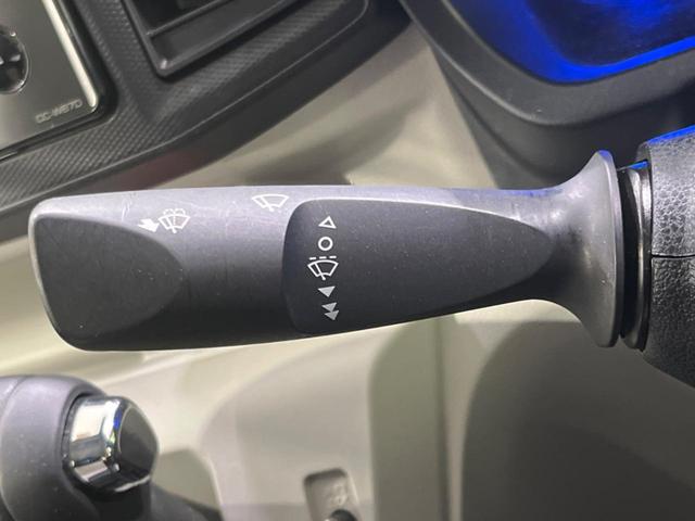 X SAIII 衝突被害軽減装置 禁煙車 オートハイビーム LEDヘッドライト クリアランスソナー 純正CDオーディオ 電動格納ミラー ドアバイザー アイドリングストップ プライバシーガラス(34枚目)