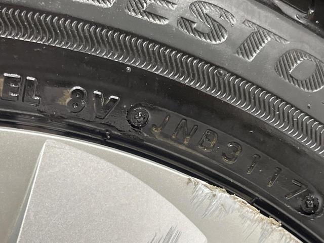 X SAIII 衝突被害軽減装置 禁煙車 オートハイビーム LEDヘッドライト クリアランスソナー 純正CDオーディオ 電動格納ミラー ドアバイザー アイドリングストップ プライバシーガラス(48枚目)