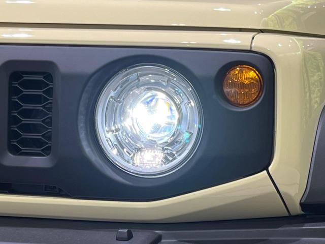 ジムニーシエラ ＪＣ　登録済未使用車　クルーズコントロール　衝突軽減装置　シートヒーター　ＬＥＤヘッドライト　純正１５インチアルミホイール　スマートキー　オートマチックハイビーム　オートライト　アイドリングストップ（13枚目）