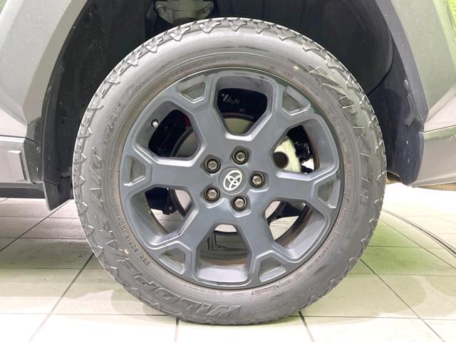 ＲＡＶ４ アドベンチャー　オフロードパッケージ　全周囲カメラ　９型ディスプレイ　ＥＴＣ　ドラレコ　ブラインドスポットモニター　レーダークルーズコントロール　スマートキー　革巻きステアリング　ＬＥＤヘッドライト　オートエアコン　コーナーセンサー（12枚目）