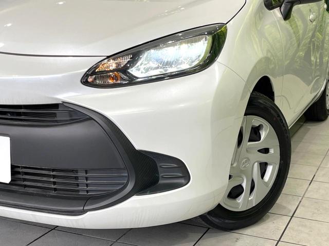 アクア Ｘ　純正ディスプレイ　ＥＴＣ　衝突軽減　レーダークルーズコントロール　ＬＥＤヘッドライト　オートハイビーム　車線逸脱警報　オートライト　オートエアコン　Ｂｌｕｅｔｏｏｔｈ　スマートキー（12枚目）