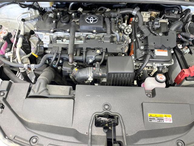 プリウス Ｘ　現行型　メモリーナビ　バックカメラ　ＥＴＣ　ドラレコ　衝突軽減装置　１００Ｖ電源　レーダークルーズ　コーナーセンサー　スマートキー　ＬＥＤヘッドライト　オートハイビーム　車線逸脱警報　オートライト（18枚目）