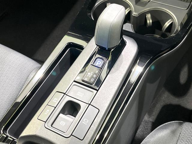 プリウス Ｘ　現行型　メモリーナビ　バックカメラ　ＥＴＣ　ドラレコ　衝突軽減装置　１００Ｖ電源　レーダークルーズ　コーナーセンサー　スマートキー　ＬＥＤヘッドライト　オートハイビーム　車線逸脱警報　オートライト（47枚目）
