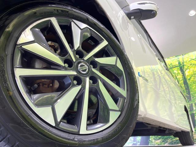 セレナ e-パワー ハイウェイスターV 禁煙車 後期 純正10型ナビ 全周囲カメラ フリップダウンモニター セーフティパックB 両側電動ドア ETC ドラレコ インテリジェントエマージェンシーブレーキ コーナーセンサー リヤオートエアコン(14枚目)