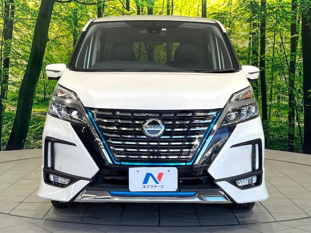 セレナ e-パワー ハイウェイスターV 禁煙車 後期 純正10型ナビ 全周囲カメラ フリップダウンモニター セーフティパックB 両側電動ドア ETC ドラレコ インテリジェントエマージェンシーブレーキ コーナーセンサー リヤオートエアコン(15枚目)