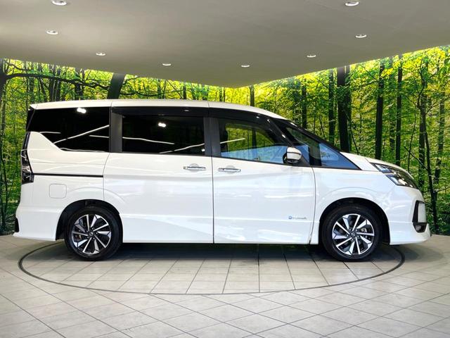 セレナ e-パワー ハイウェイスターV 禁煙車 後期 純正10型ナビ 全周囲カメラ フリップダウンモニター セーフティパックB 両側電動ドア ETC ドラレコ インテリジェントエマージェンシーブレーキ コーナーセンサー リヤオートエアコン(30枚目)