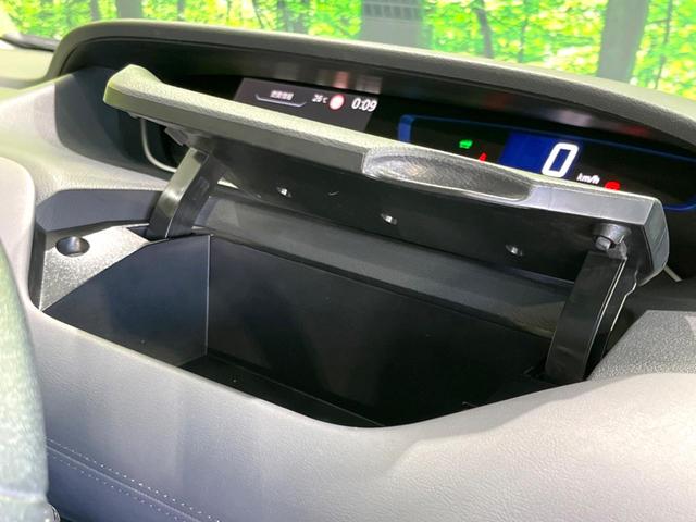 セレナ e-パワー ハイウェイスターV 禁煙車 後期 純正10型ナビ 全周囲カメラ フリップダウンモニター セーフティパックB 両側電動ドア ETC ドラレコ インテリジェントエマージェンシーブレーキ コーナーセンサー リヤオートエアコン(62枚目)
