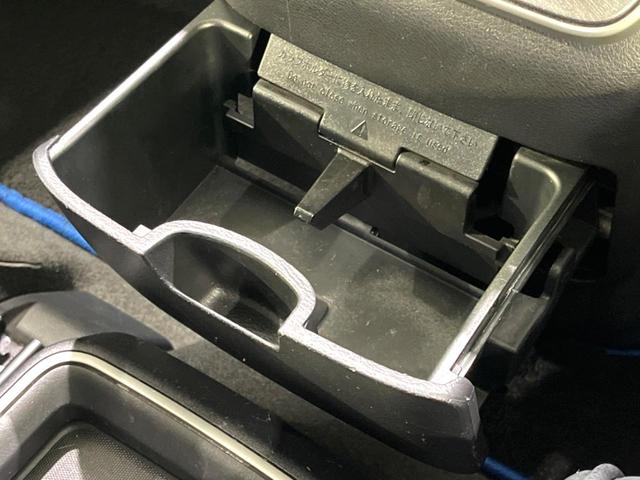 セレナ e-パワー ハイウェイスターV 禁煙車 後期 純正10型ナビ 全周囲カメラ フリップダウンモニター セーフティパックB 両側電動ドア ETC ドラレコ インテリジェントエマージェンシーブレーキ コーナーセンサー リヤオートエアコン(63枚目)