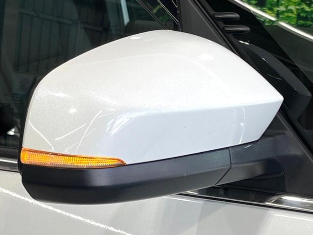 ヴォクシー Ｓ－Ｚ　禁煙車　純正１０．５型ナビ　バックカメラ　１４型フリップダウンモニター　両側電動ドア　ブラインドスポットモニター　セーフティセンス　レーダークルーズ　ＥＴＣ　ドラレコ　コーナーセンサー　ＬＥＤヘッド（28枚目）