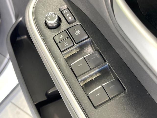 ヴォクシー Ｓ－Ｚ　禁煙車　純正１０．５型ナビ　バックカメラ　１４型フリップダウンモニター　両側電動ドア　ブラインドスポットモニター　セーフティセンス　レーダークルーズ　ＥＴＣ　ドラレコ　コーナーセンサー　ＬＥＤヘッド（65枚目）