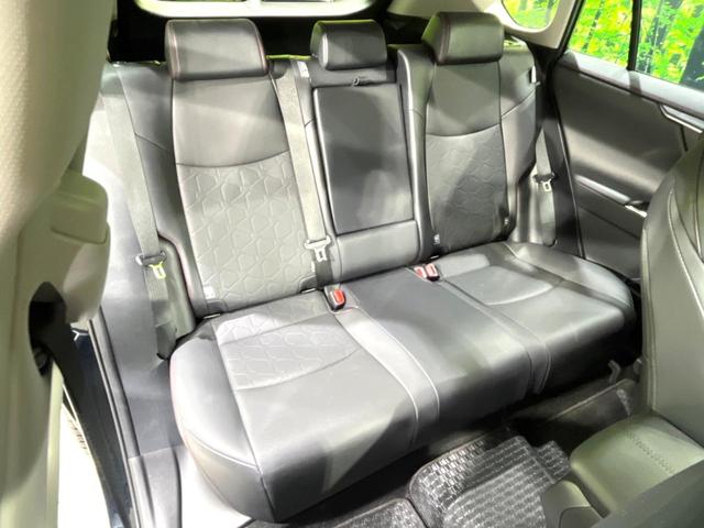 ＲＡＶ４ アドベンチャー　オフロードパッケージＩＩ　禁煙車　１０．５型ディスプレイオーディオ　バックカメラ　ドラレコ　ＥＴＣ　セーフティセンス　レーダークルーズ　パワーシート　シートベンチレーション　デジタルインナーミラー　ブラインドスポットモニター（9枚目）