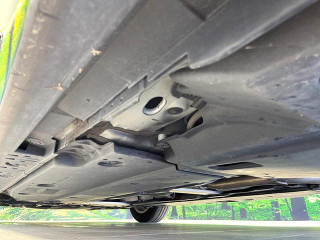 プリウス ＳセーフティプラスＩＩ　後期　純正８型ナビ　全周囲カメラ　ＥＴＣ　ドラレコ　セーフティセンス　レーダークルーズ　ＡＣ１００Ｖ電源　ブラインドスポットモニター　ＬＥＤヘッドライト　ステアリングスイッチ　Ｂｌｕｅｔｏｏｔｈ接続（22枚目）