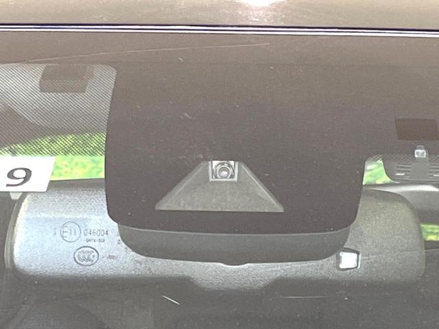 プリウス ＳセーフティプラスＩＩ　後期　純正８型ナビ　全周囲カメラ　ＥＴＣ　ドラレコ　セーフティセンス　レーダークルーズ　ＡＣ１００Ｖ電源　ブラインドスポットモニター　ＬＥＤヘッドライト　ステアリングスイッチ　Ｂｌｕｅｔｏｏｔｈ接続（33枚目）