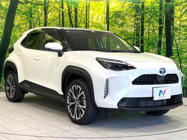 ヤリスクロス ハイブリッドＺ　現行　禁煙車　ナビ機能　全周囲カメラ　ＥＴＣ　前後ドラレコ　セーフティセンス　レーダークルーズコントロール　シートヒーター　パワーシート　ＬＥＤヘッドライト　スマートキー　オートライト（16枚目）