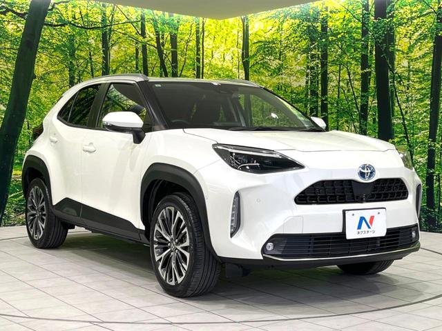 ヤリスクロス ハイブリッドＺ　現行　禁煙車　ナビ機能　全周囲カメラ　アドバンスドパーク　ステアリングヒーター　ＥＴＣ　ドラレコ　セーフティセンス　レーダークルーズ　ルーフレール　シートヒーター　パワーシート　ＬＥＤヘッドライト（16枚目）