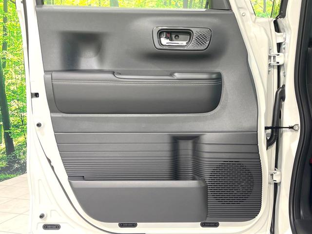 Ｎ－ＢＯＸカスタム ターボコーディネートスタイル　届出済未使用車　両側電動ドア　ホンダセンシング　アダプティブクルーズコントロール　バックカメラ　シートヒーター　シートバックテーブル　リアサンシェード　パドルシフト　ステアリングスイッチ（50枚目）