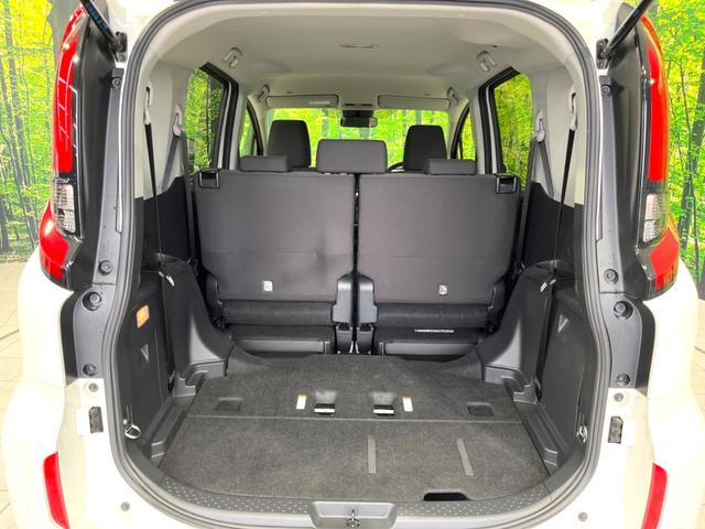 シエンタ ハイブリッドＧ　禁煙車　全周囲カメラ　８型ディスプレイ　両側電動ドア　セーフティセンス　ブラインドスポットモニター　ドライブレコーダー　ＥＴＣ　Ｂｌｕｅｔｏｏｔｈ接続　オートエアコン　スマートキー（10枚目）