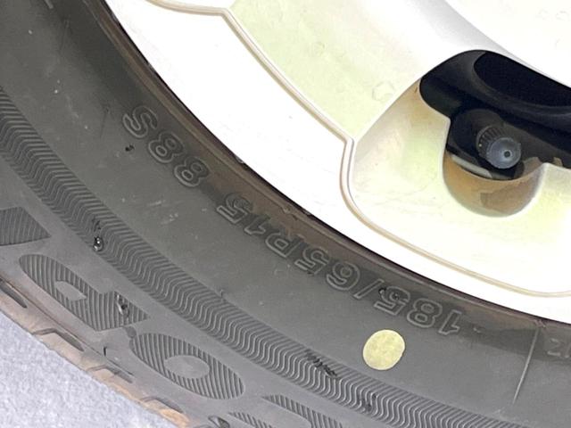 シエンタ ハイブリッドＧ　禁煙車　全周囲カメラ　８型ディスプレイ　両側電動ドア　セーフティセンス　ブラインドスポットモニター　ドライブレコーダー　ＥＴＣ　Ｂｌｕｅｔｏｏｔｈ接続　オートエアコン　スマートキー（49枚目）