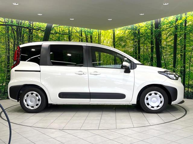 シエンタ ハイブリッドＧ　禁煙車　全周囲カメラ　８型ディスプレイ　両側電動ドア　セーフティセンス　ブラインドスポットモニター　ドライブレコーダー　ＥＴＣ　Ｂｌｕｅｔｏｏｔｈ接続　オートエアコン　スマートキー（51枚目）