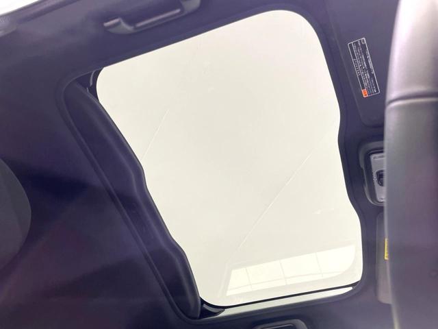 タフト Ｇ　クロムベンチャー　禁煙車　ガラスルーフ　純正ＳＤナビ　バックカメラ　ドラレコ　スマートアシスト　コーナーセンサー　シートヒーター　ルーフレール　ステアリングスイッチ　Ｂｌｕｅｔｏｏｔｈ　電子制御パーキングブレーキ（3枚目）