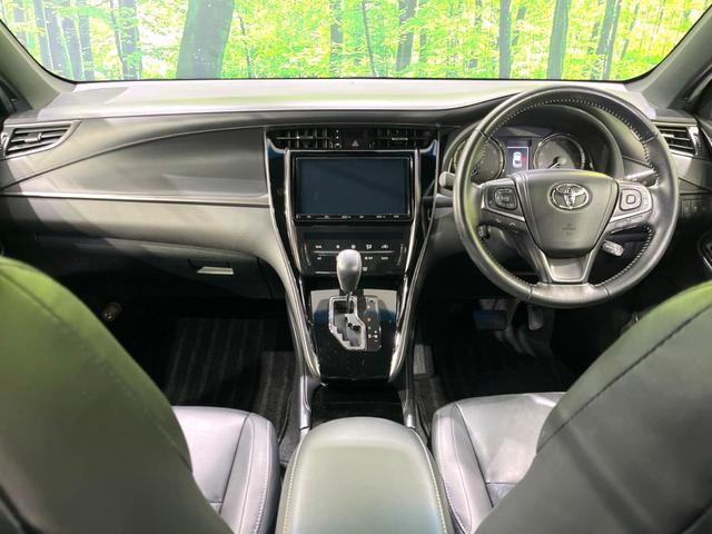 ハリアー プレミアム　スタイルノアール　後期　禁煙車　純正９型ナビ　バックカメラ　ＥＴＣ　トヨタセーフティセンス　クリアランスソナー　レーダークルーズ　電動リアゲート　ハーフレザーシート　Ｂｌｕｅｔｏｏｔｈ接　パワーシート　三眼ヘッドライト（2枚目）